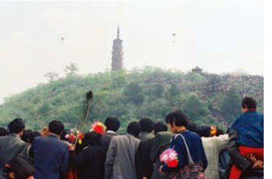 含山轧蚕花